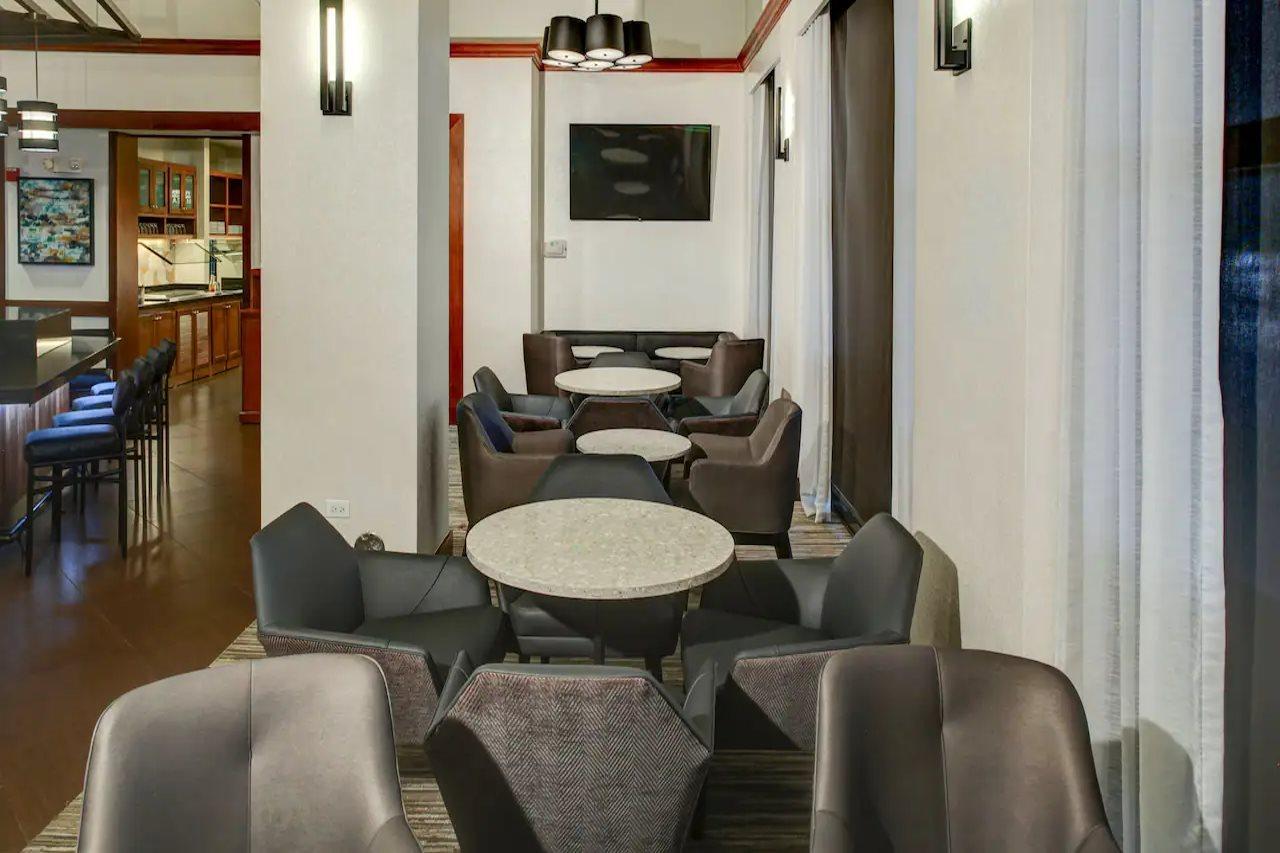 Hyatt Place Pittsburgh Airport - Robinson Mall Робинсон-Тауншип Экстерьер фото